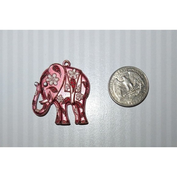 Elephant Necklace Charm - Beautiful! Diy jewelry making... - Picture 2 of 3